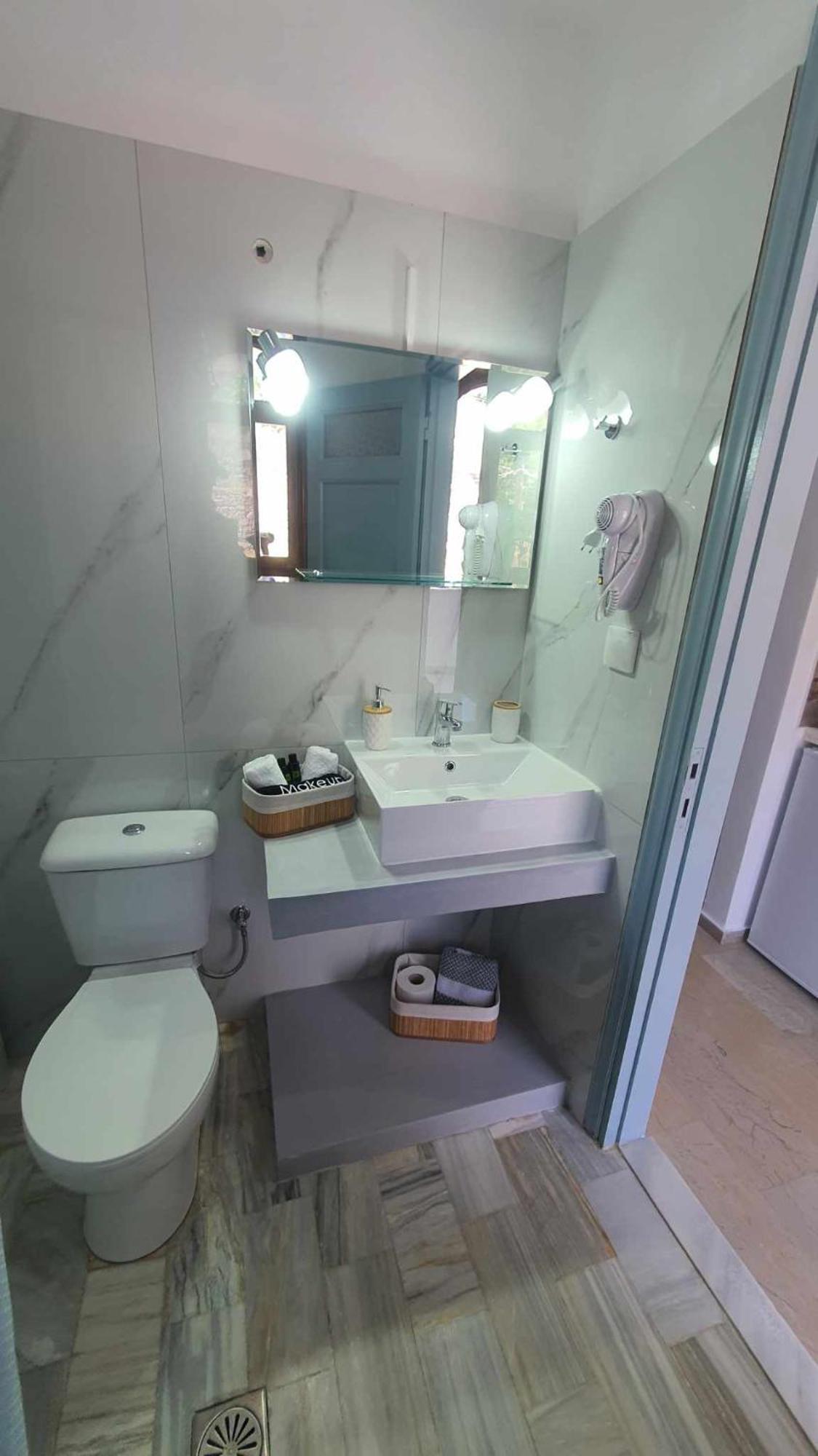 Australia Apartments Kálymnos Екстериор снимка